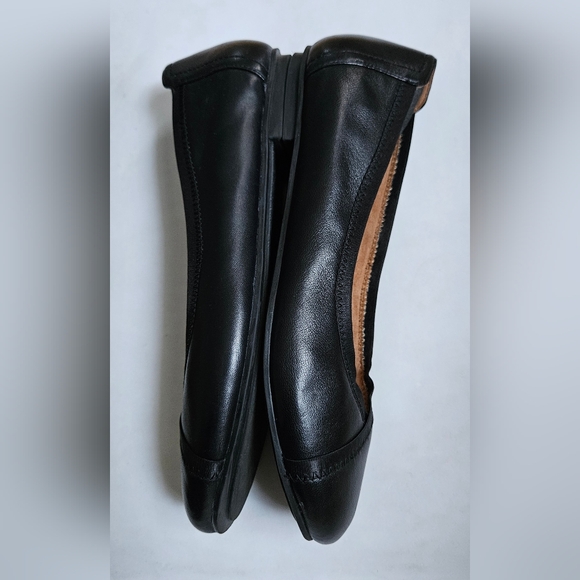 Vionic Caroll Women's Classic Black Flats - Picture 4 of 8